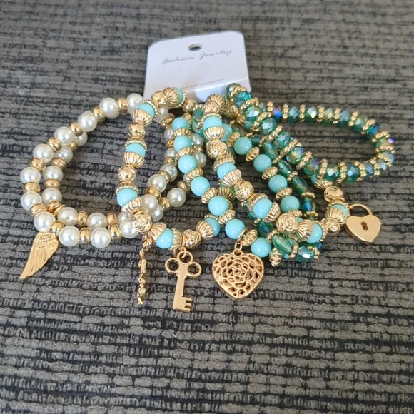 Stretch Charm Bracelet Set Turquoise Beads Pearls Love Heart Key Lock Angel Wing - Picture 5 of 5